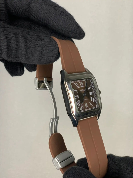 Universe Square Roman Classic